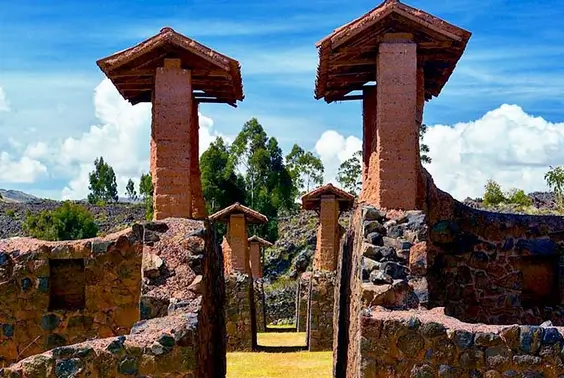 乘坐巴士游览库斯科至普诺并品尝秘鲁美食